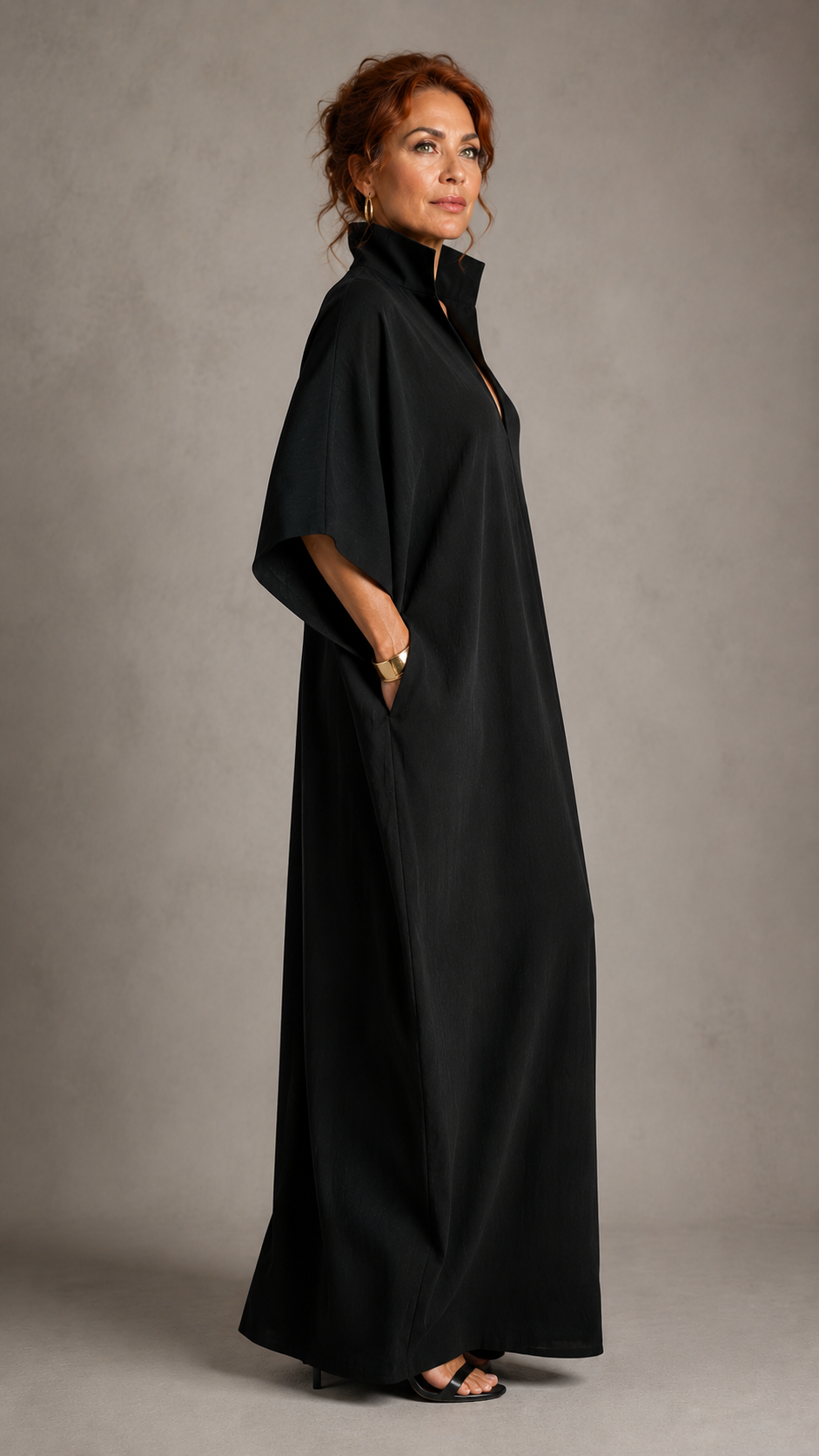 Vestido Maxi Negro Oversize con Mangas Estilo Kimono